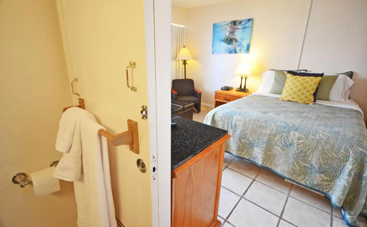 Sea Shore 75 Steps From Waikiki Beach And Sleeps 1 - 3! 檀香山 0*,